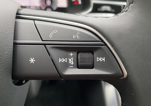 Audi Q7 cena 369999 przebieg: 55, rok produkcji 2024 z Skawina małe 704